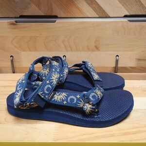 Teva original universal sun and moon